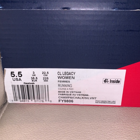 Reebok Women's Classic Legacy Sneaker (Brand new) - Picture 2 of 2